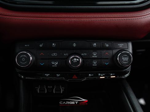 Used 2022 Dodge Durango R/T AWD/4WD image 34