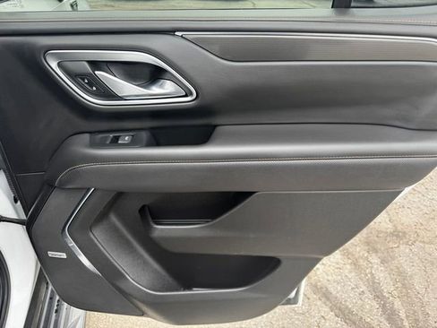 Used 2021 GMC Yukon AT4 w/ LPO, Illumination Package AWD/4WD image 15