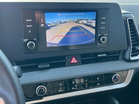 Certified 2024 Kia Sportage LX image 24