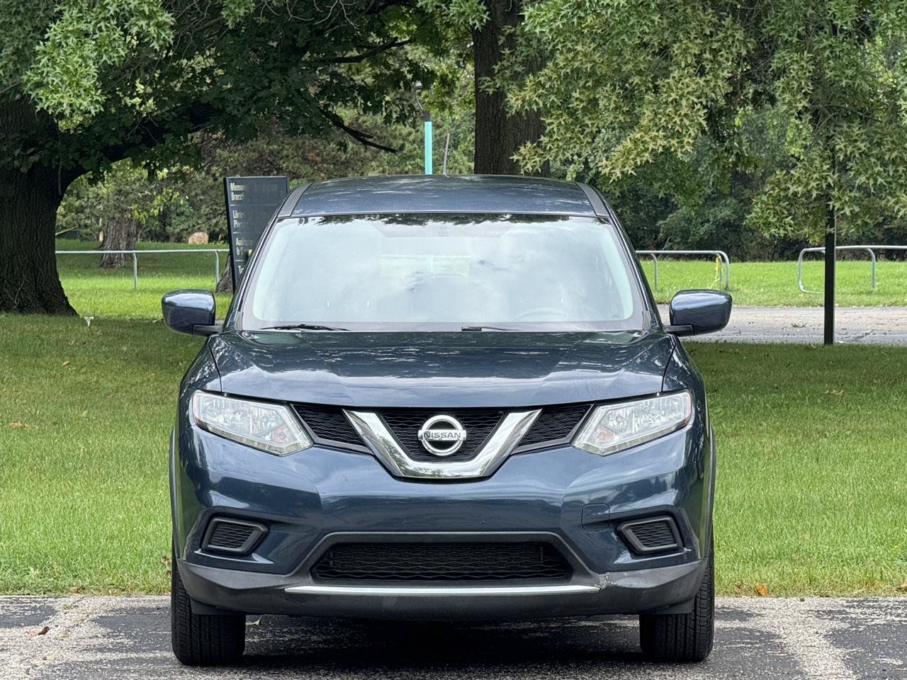 Used 2016 Nissan Rogue S AWD/4WD image 11