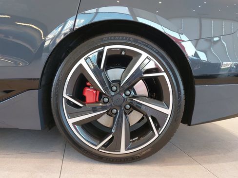 New 2027 Audi S6 e-tron Prestige AWD/4WD image 37
