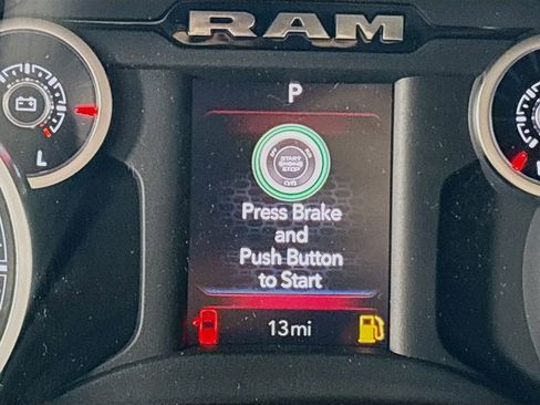 New 2025 RAM 1500 Big Horn AWD/4WD image 14