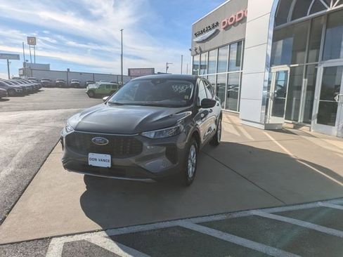 Used 2025 Ford Escape Active image 2