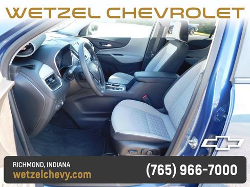 Used 2024 Chevrolet Equinox LS w/ LS Convenience Package FWD image 12