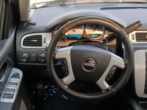 Used 2010 GMC Sierra 2500 SLT image 19
