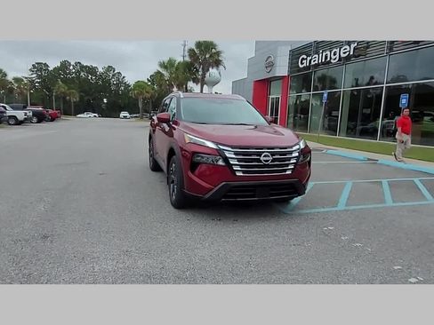 New 2026 Nissan Rogue SV image 17