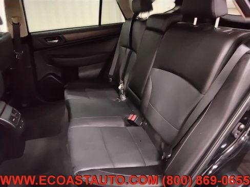Used 2017 Subaru Outback 2.5i Limited image 13