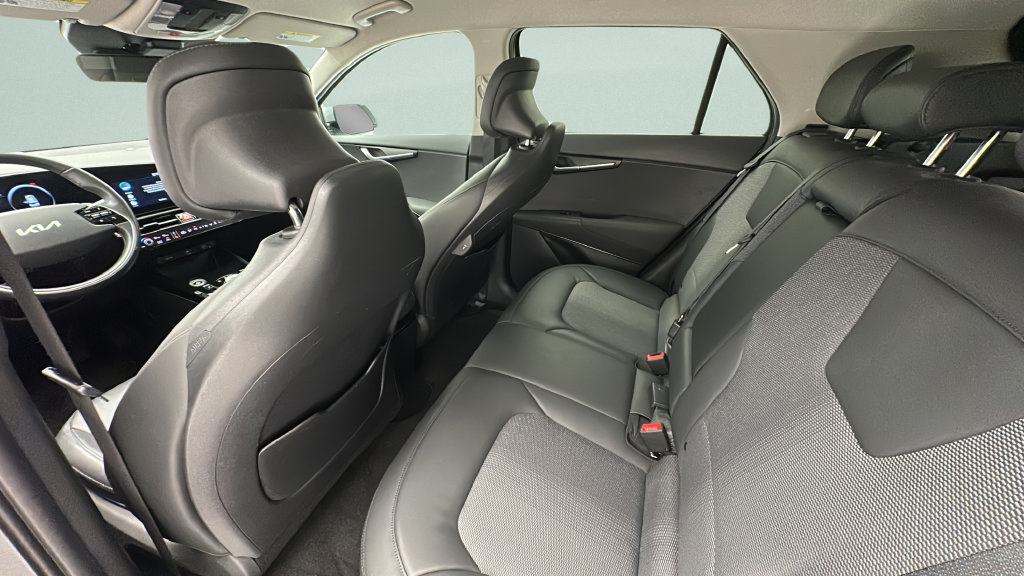 Used 2024 Kia Niro Wind FWD image 10