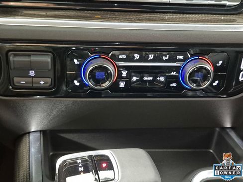 Certified 2025 Chevrolet Silverado 1500 LT Trail Boss w/ Convenience Package II AWD/4WD image 20