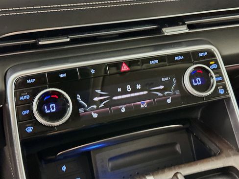 Used 2024 Genesis GV80 2.5T image 24