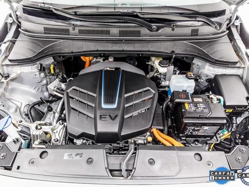 Used 2023 Hyundai Kona Limited image 39