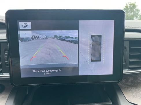 Used 2020 Ford Explorer Platinum AWD/4WD image 15