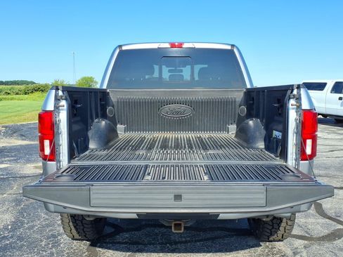 Used 2020 Ford F150 XLT w/ Equipment Group 302A Luxury AWD/4WD image 10