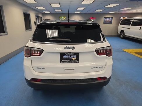 Used 2025 Jeep Compass Limited AWD/4WD image 7