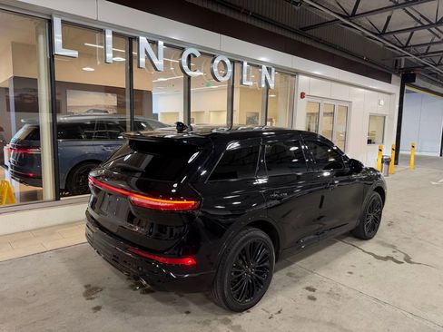 Used 2023 Lincoln Corsair AWD w/ Equipment Group 101A image 5