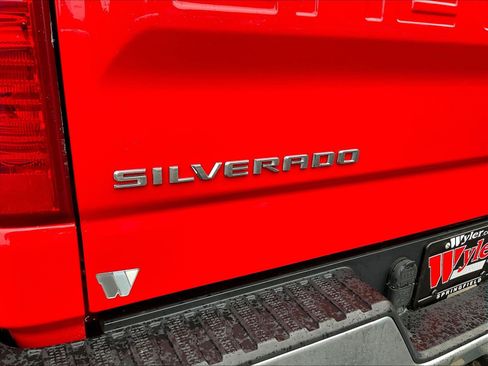 Used 2023 Chevrolet Silverado 1500 LT w/ Protection Package AWD/4WD image 24