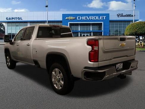 Used 2022 Chevrolet Silverado 3500 LTZ w/ LTZ Plus Package image 5