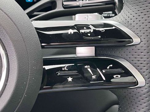New 2026 Mercedes-Benz GLC 300 4MATIC image 35