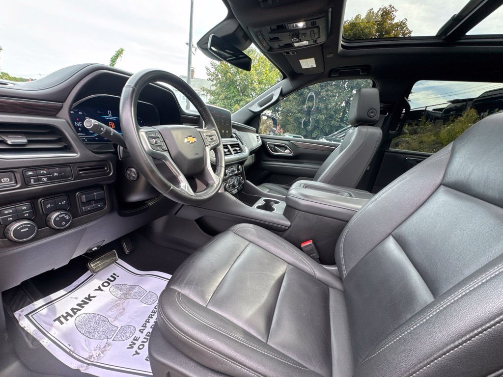 Used 2024 Chevrolet Tahoe LT w/ LT Signature Package AWD/4WD image 16