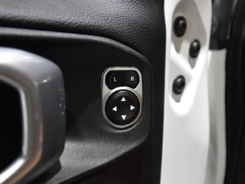 Used 2021 Jeep Gladiator Rubicon image 21