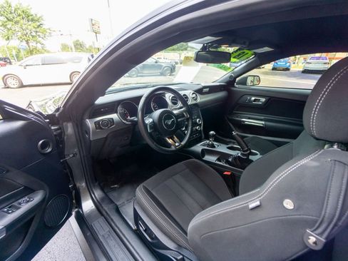 Used 2018 Ford Mustang GT image 13
