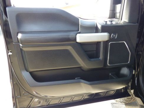 Used 2016 Ford F150 Lariat w/ Equipment Group 502A Luxury image 24