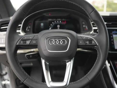 Certified 2025 Audi Q8 Prestige w/ Prestige Package image 12