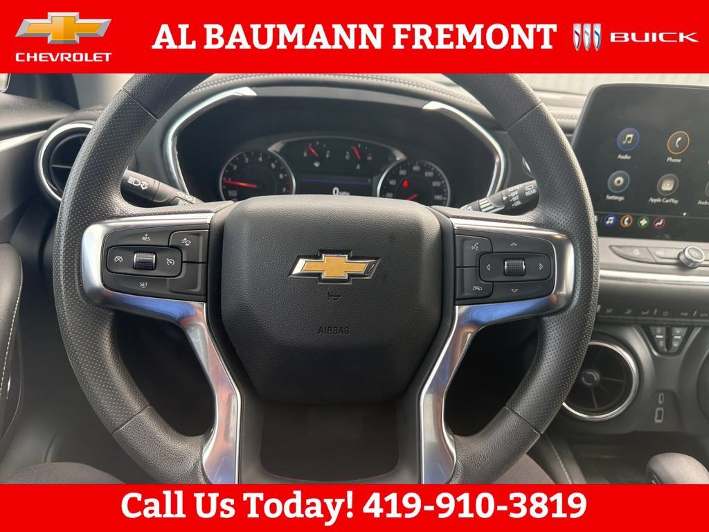 Used 2024 Chevrolet Blazer LT w/ Convenience Package FWD image 14