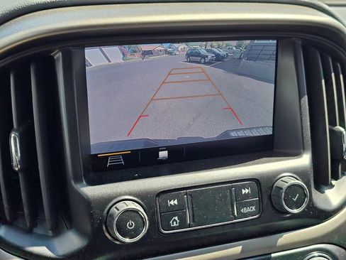 Used 2022 Chevrolet Colorado Z71 RWD image 31