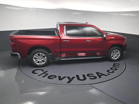 Used 2023 Chevrolet Silverado 1500 LTZ w/ LTZ Premium Package AWD/4WD image 24