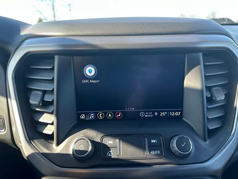 Used 2023 GMC Acadia AT4 image 24