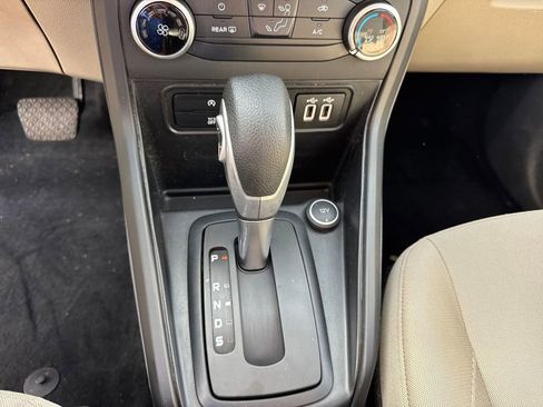 Used 2022 Ford EcoSport S AWD/4WD image 16