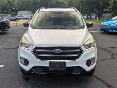 Used 2017 Ford Escape SE w/ SE Sport Appearance Package AWD/4WD image 7