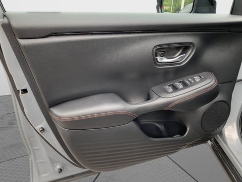 Certified 2026 Honda HR-V Sport image 11