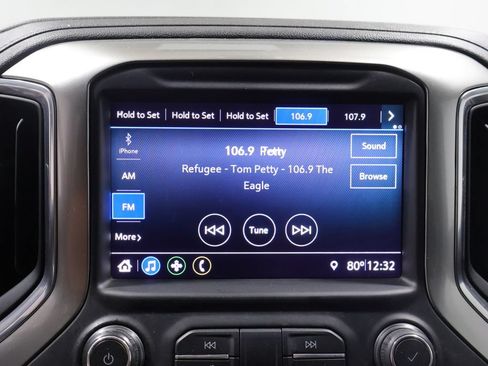 Used 2019 Chevrolet Silverado 1500 LT Trail Boss AWD/4WD image 24