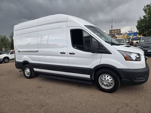 Used 2022 Ford Transit 250 148 High Roof AWD image 12