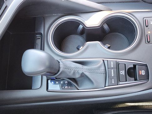 Used 2023 Toyota Camry XSE w/ Navigation Package image 23