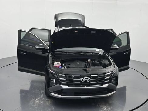 Used 2025 Hyundai Tucson SEL FWD image 44