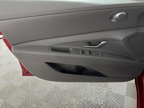 Certified 2023 Hyundai Elantra SEL image 12