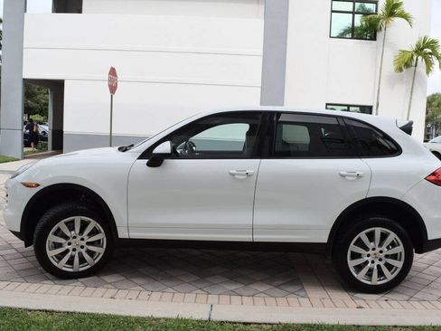 Used 2013 Porsche Cayenne Diesel AWD/4WD image 5