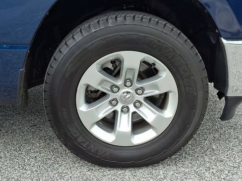 Used 2024 RAM 1500 Laramie AWD/4WD image 11