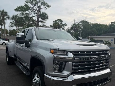 Used 2020 Chevrolet Silverado 3500 LTZ w/ Gooseneck/5TH Wheel Package AWD/4WD image 3