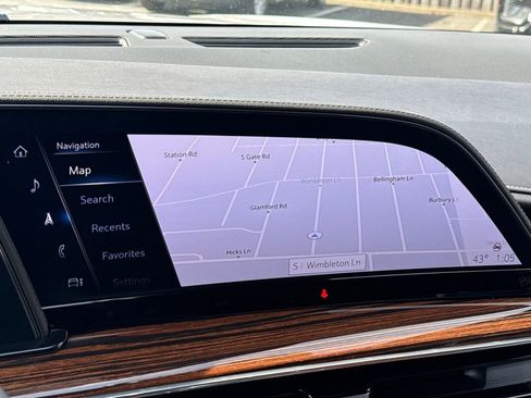 Certified 2023 Cadillac Escalade ESV Premium Luxury image 8