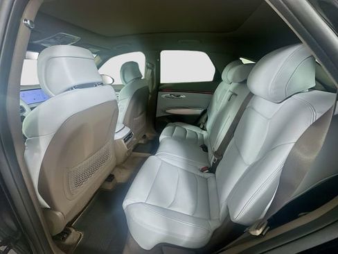 New 2026 Genesis GV70 2.5T Advanced image 17