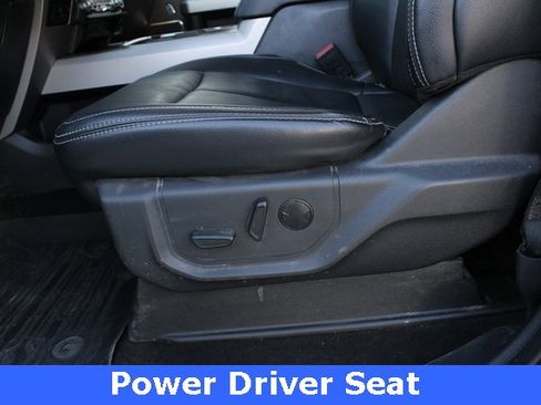 Used 2022 Ford F350 Lariat w/ Lariat Ultimate Package image 6