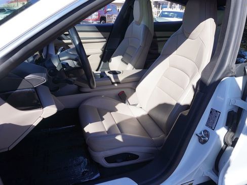 Used 2020 Porsche Taycan 4S image 14