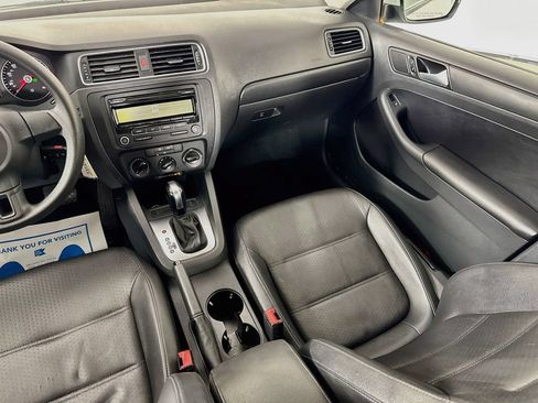 Used 2014 Volkswagen Jetta SE FWD image 26