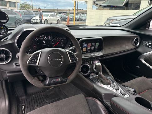 Used 2018 Chevrolet Camaro ZL1 image 14