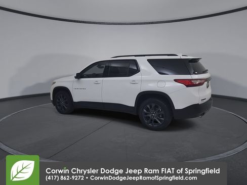 Used 2021 Chevrolet Traverse RS w/ LPO, Floor Liner Package FWD image 10