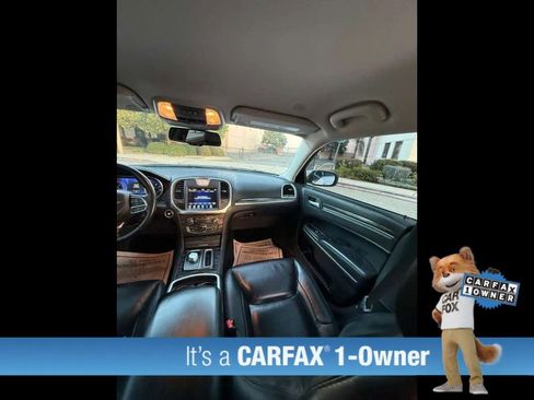 Used 2021 Chrysler 300 Touring L RWD image 35